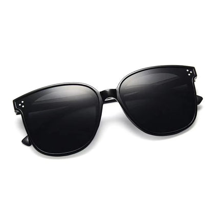 korean sunglass - Buy 1 Free 1